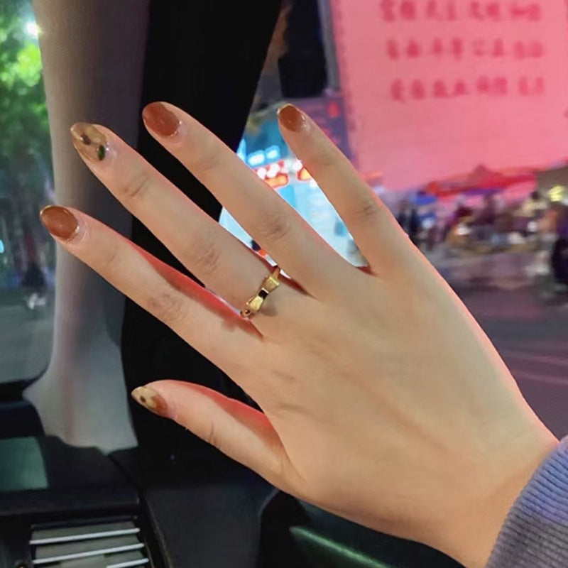 Love Style Square Model Bow Yellow Rings