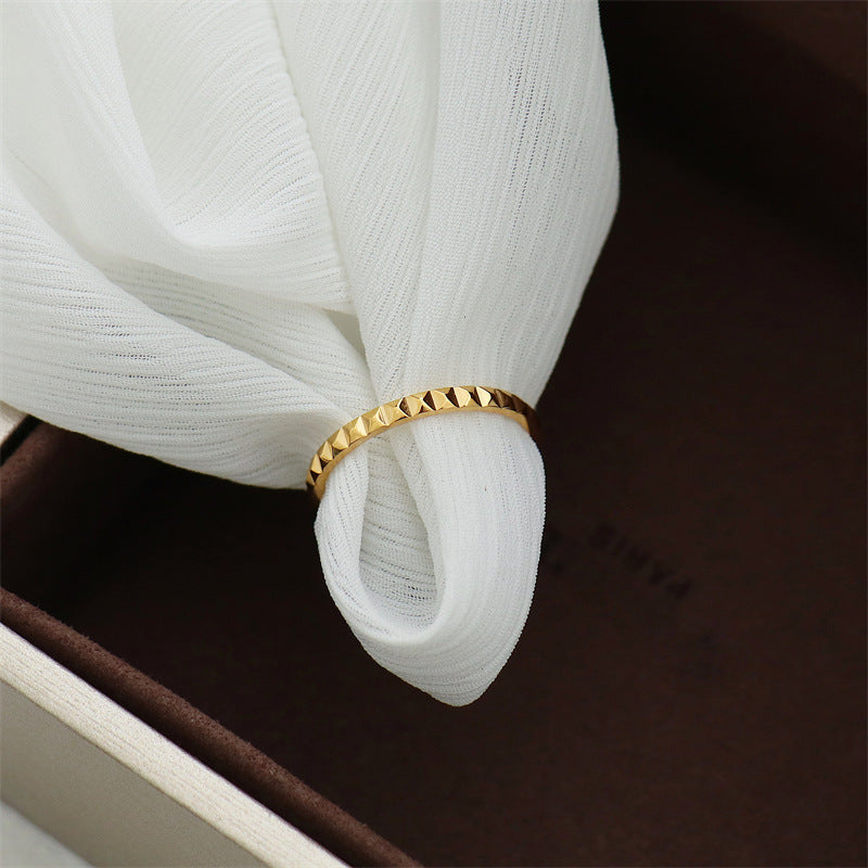 Pointed Rivet Titanium Steel Geometric Simple Female Rings