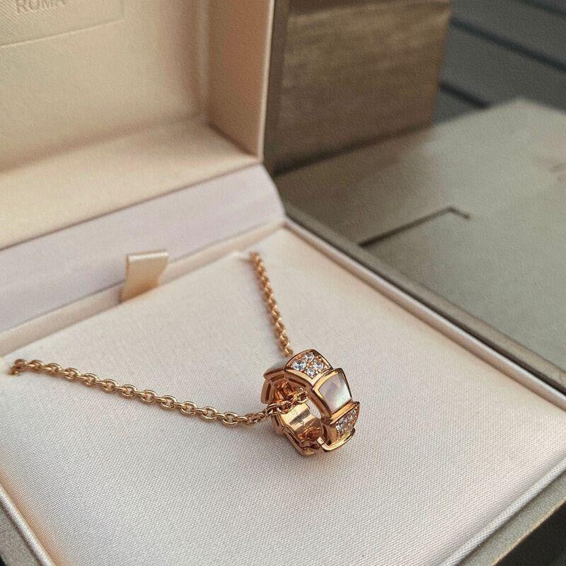 V Gold Electroplated Full Diamond Natural Fritillary Necklaces