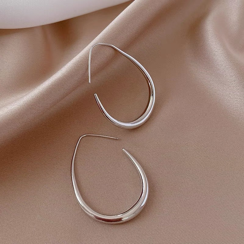 Style Temperament Simple Cold Hoop Ear Oval Rings