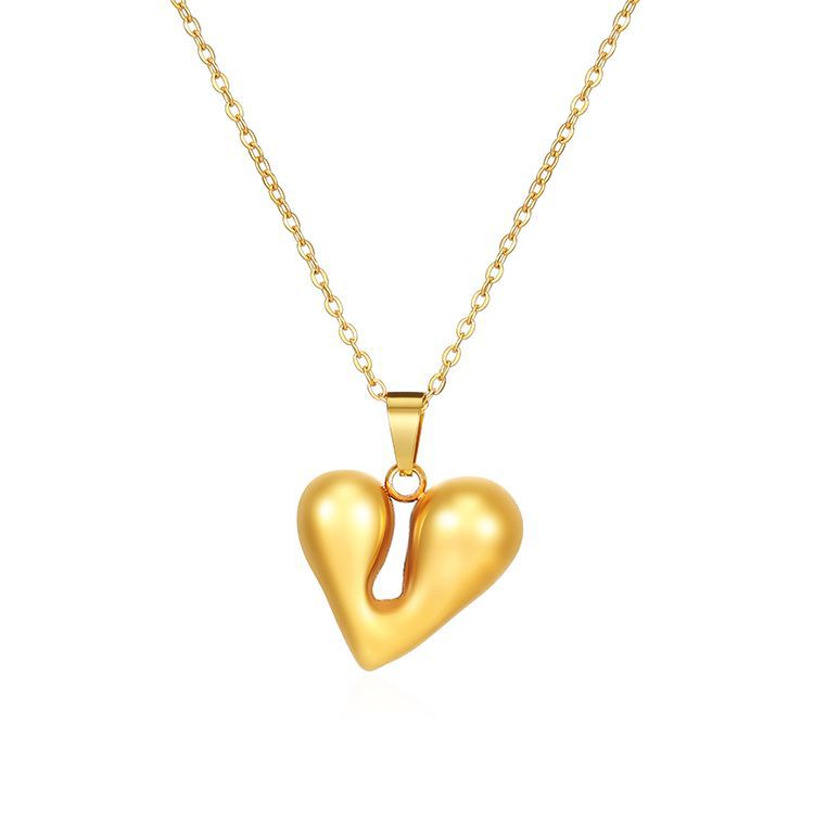 Women's Fashionable Stainless Steel Love High-grade Light Necklaces