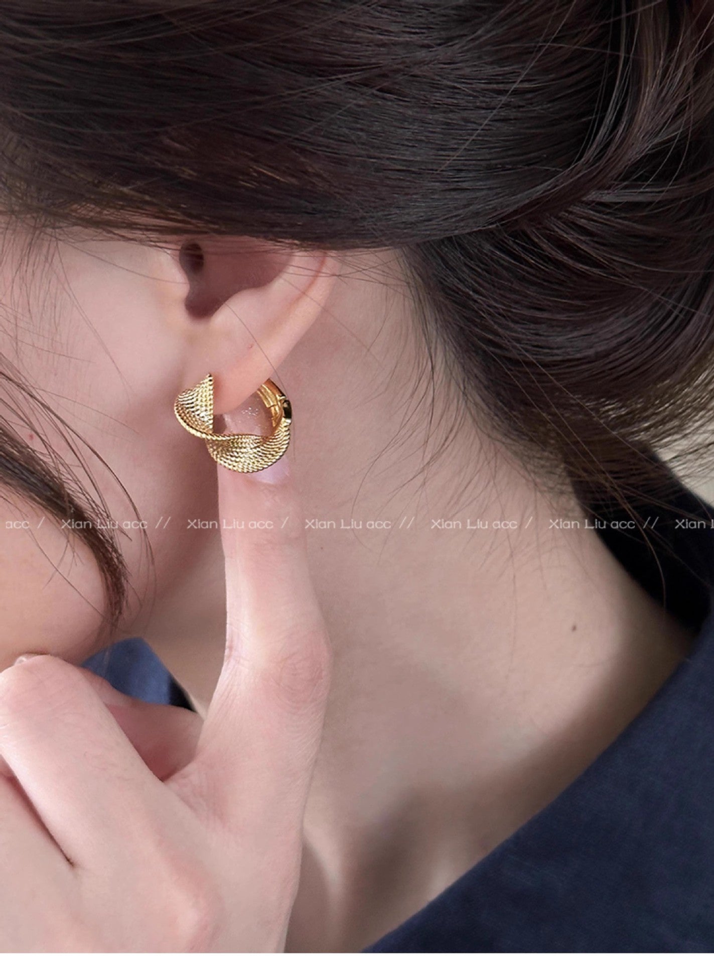 Twist Texture Eardrop Female Light Luxury Minority Earrings