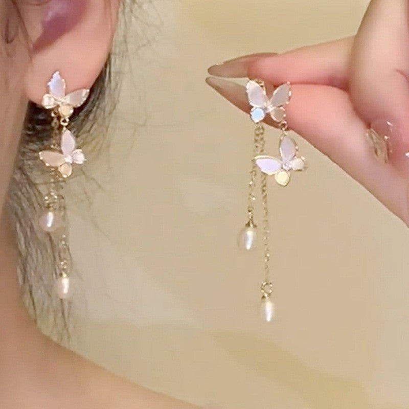Sier Needle Cool Lady Temperament Butterfly Earrings
