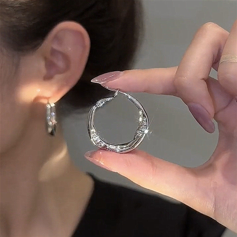 Design Sense Diamond Metal Hoop Simple Trend Earrings