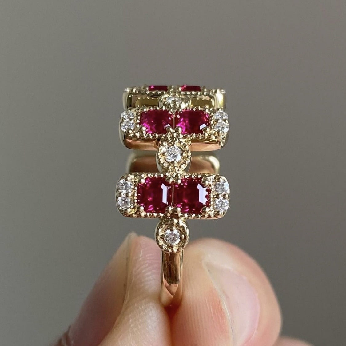 Women's Ornament Vintage Style Gold-plated Brushed Light Rings