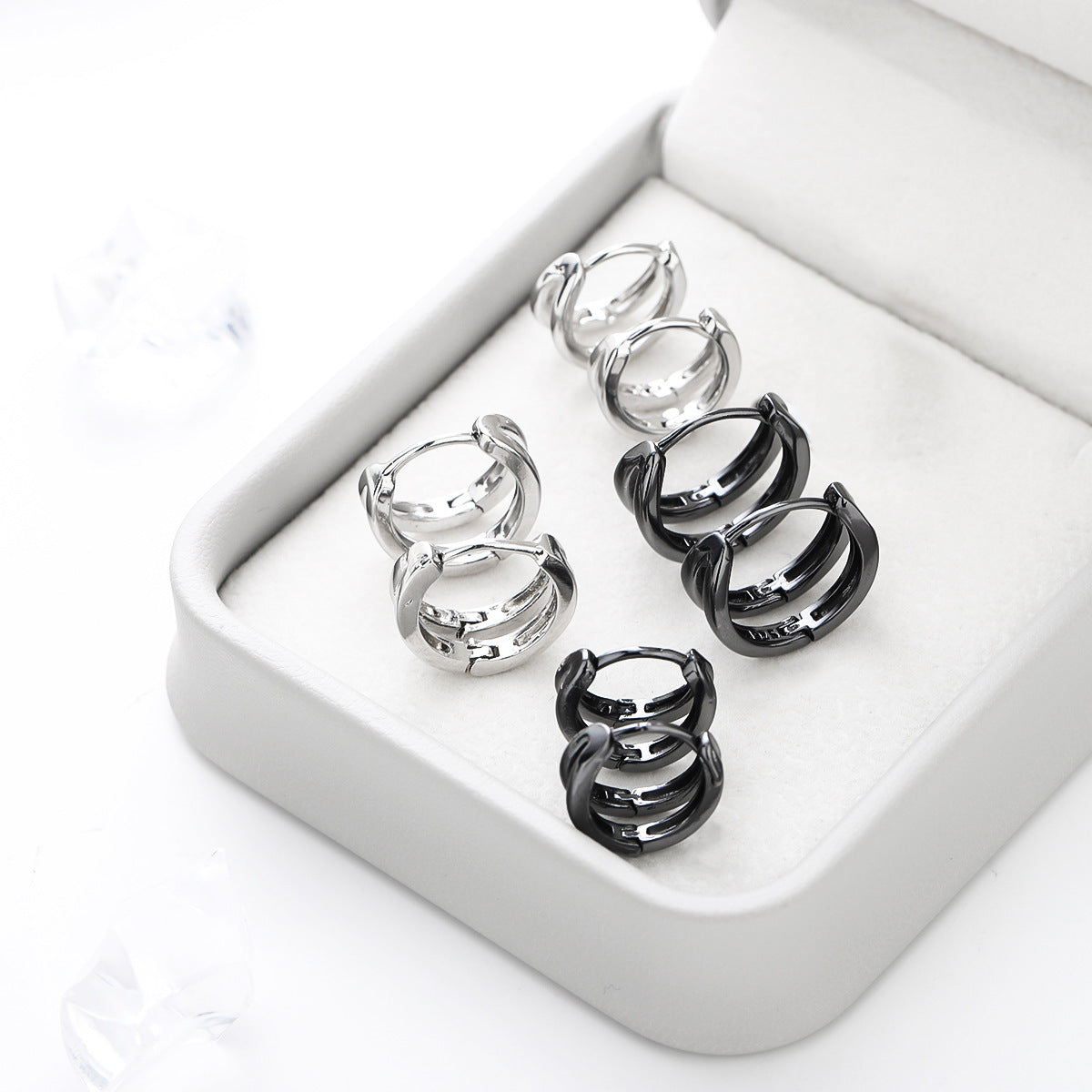 Women's & Men's Classic High Sense Ear Clip Fashion Earrings