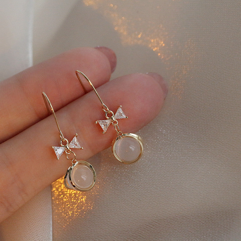 Women's Luxury High-grade Sier Needle Simple Elegance Earrings