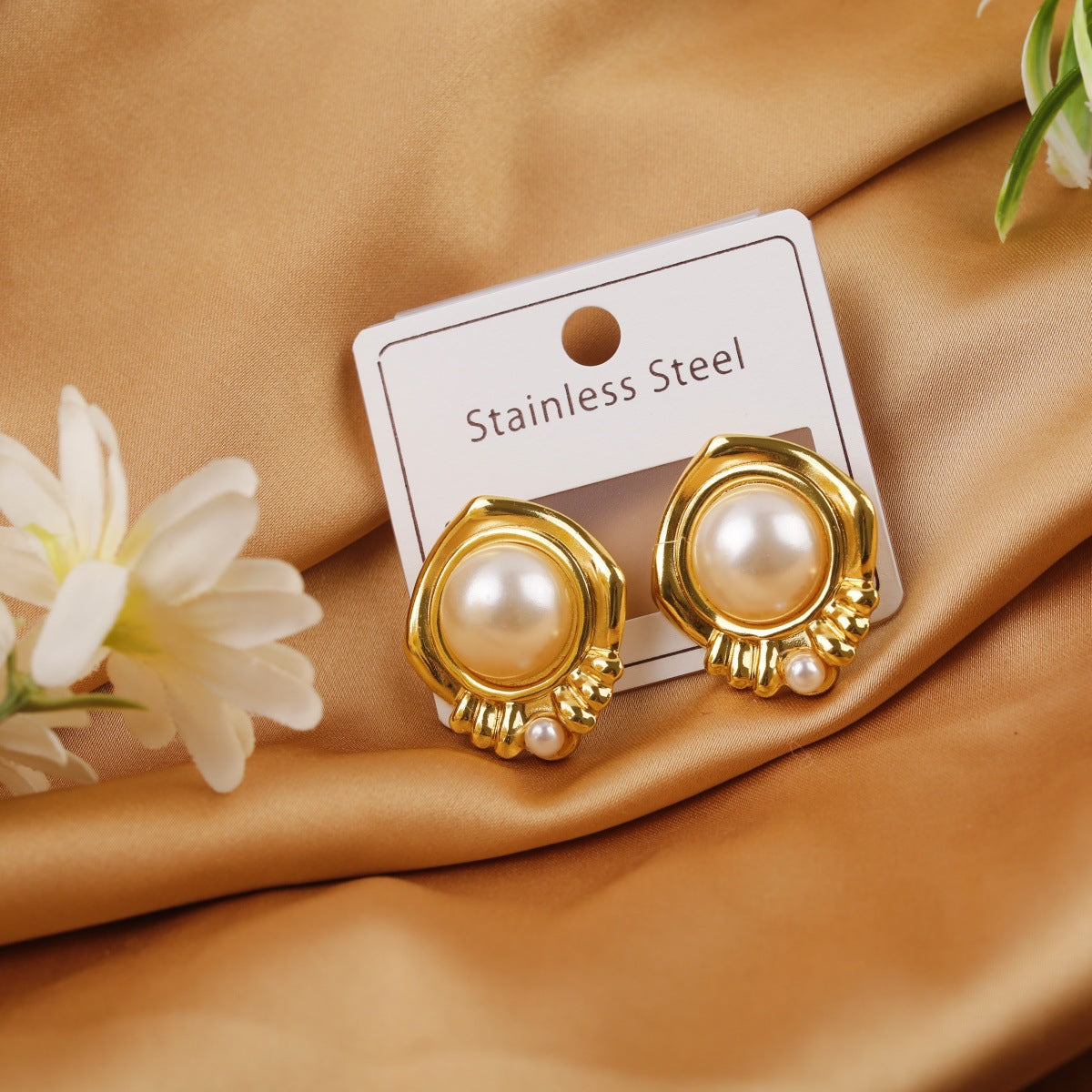 Series Exquisite Vintage Light Luxury High Class Stud Earrings