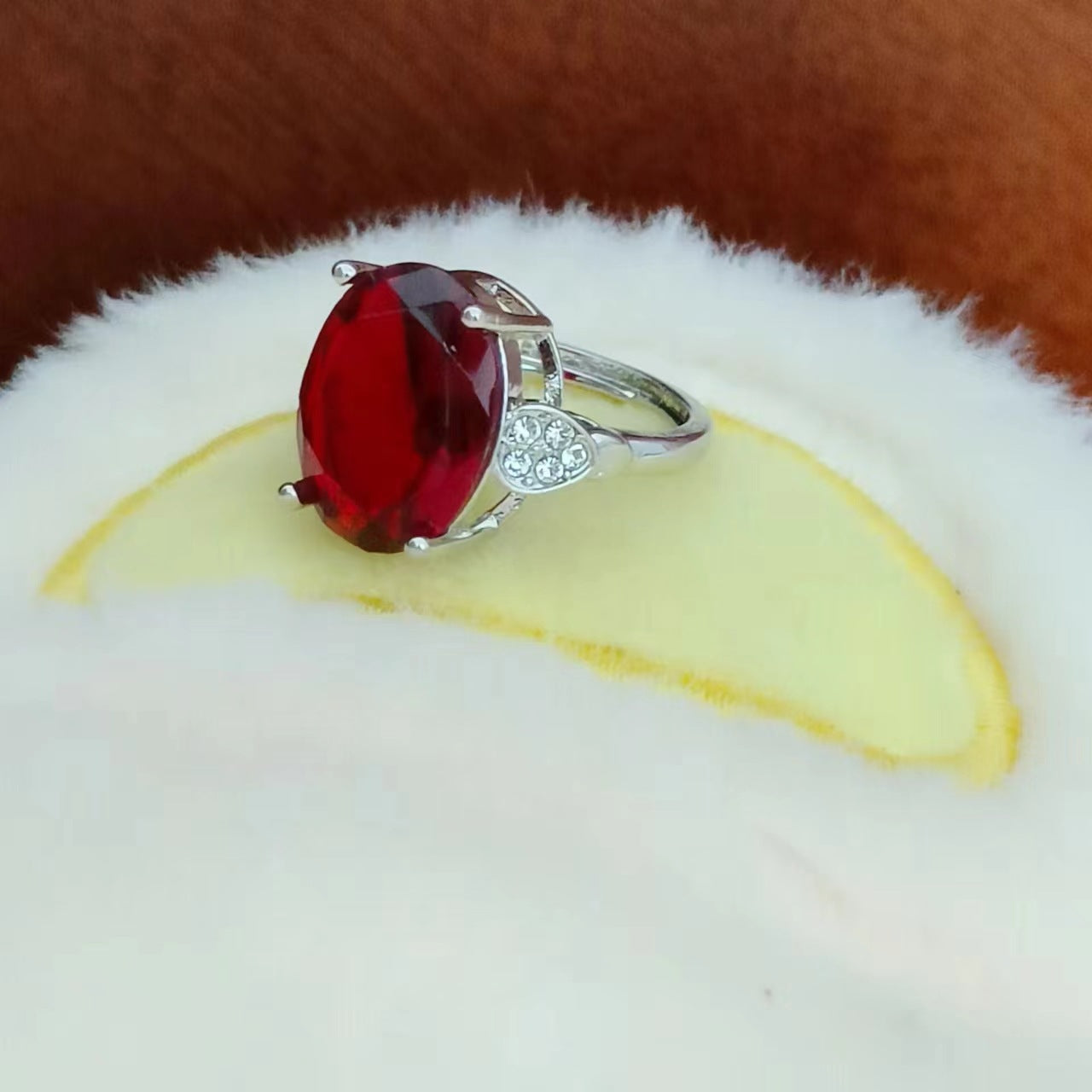 Live Broadcast Double Heart-shaped Red Diamond Rings