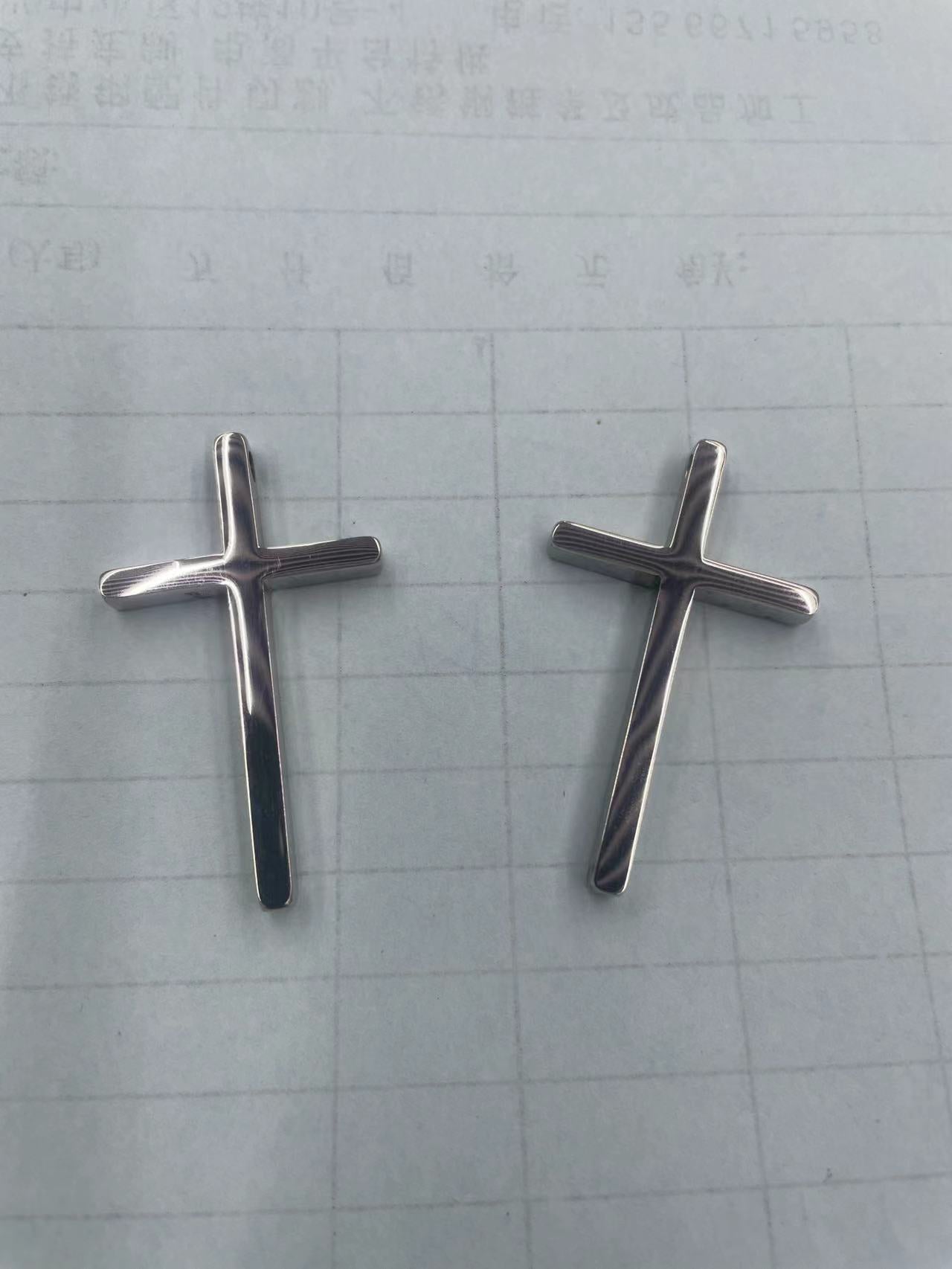 Men's Stainless Steel Three-dimensional Perforated Cross Simple Necklaces