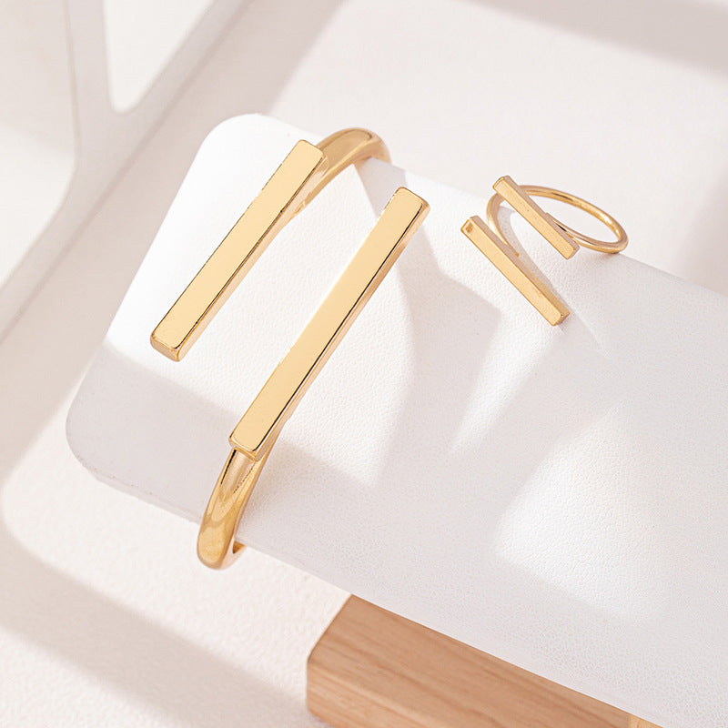 Women's Personality Creativity Metal Geometry Square Opening Bracelets
