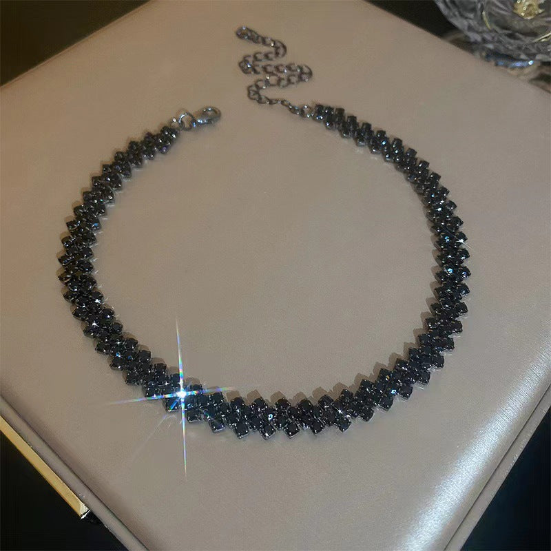 Graceful Personality Neckband Neck Short Clavicle Chain Female Necklaces