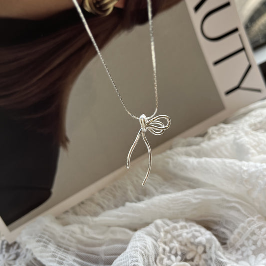 Simple Line Bow Stackable Clavicle Chain Necklaces