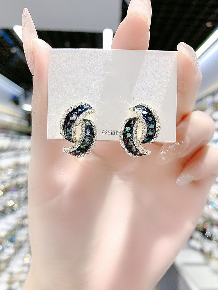 Women's Needle Fashion Geometry Pattern Trendy Style Earrings