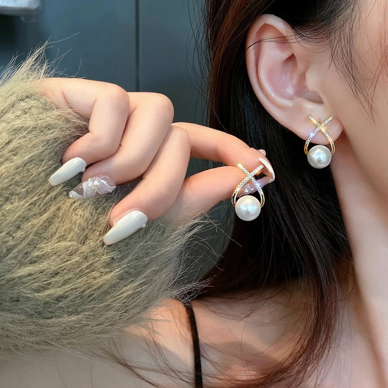 Light Luxury Diamond Female Niche Design Earrings
