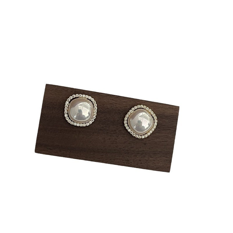 Light Luxury Temperament Versatile Niche Design Earrings