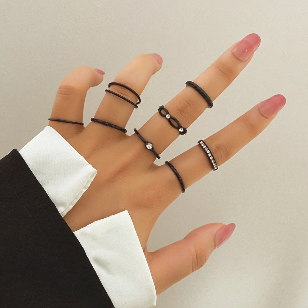 Creative Retro Hollow Butterfly Love Heart-shaped Rings