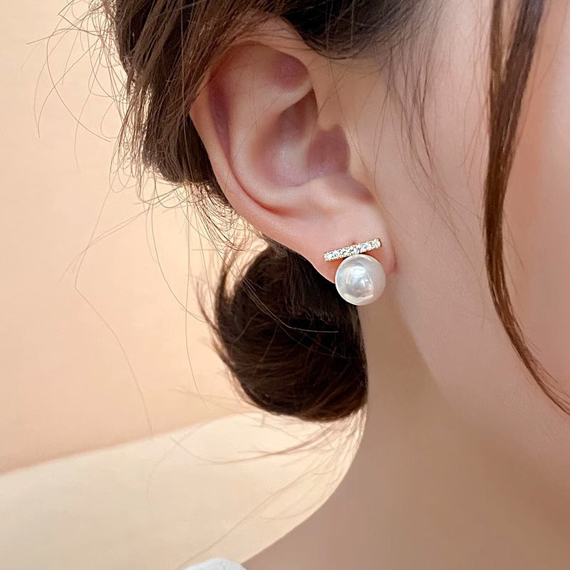 Women's Diamonds One-word Bright Pearl Design Simple Temperament Earrings