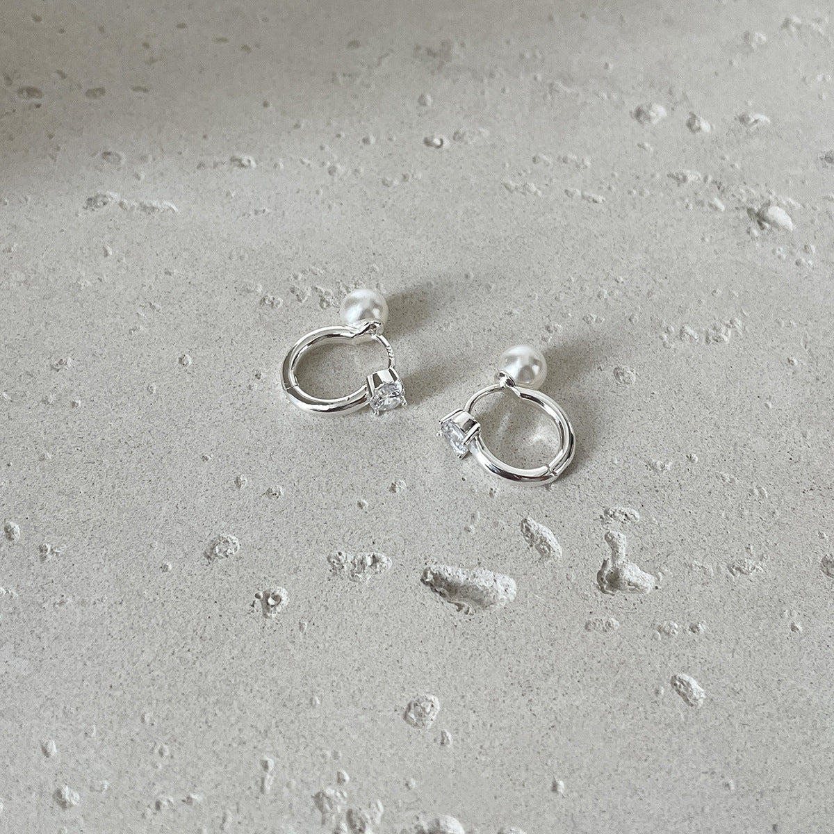 Women's Small Simple Sier Needle Ear Clip Rings