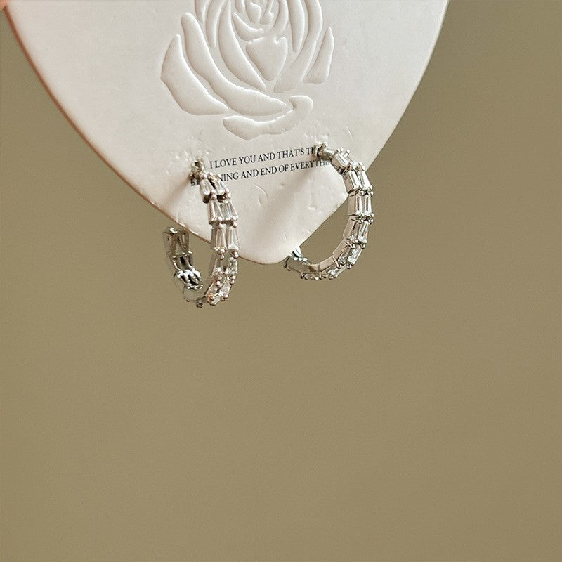 Women's Luxurious Style Long Fringed Pearl Niche Design Earrings