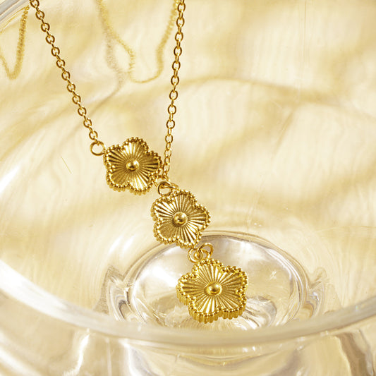 Mori Style Lucky Parthenocissus Grass Stitching Stainless Steel Lady's Necklaces