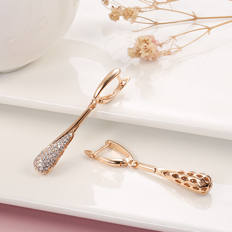 Women's Popular Zircon Fashionable Elegant Simple Design Crystal Stud Earrings