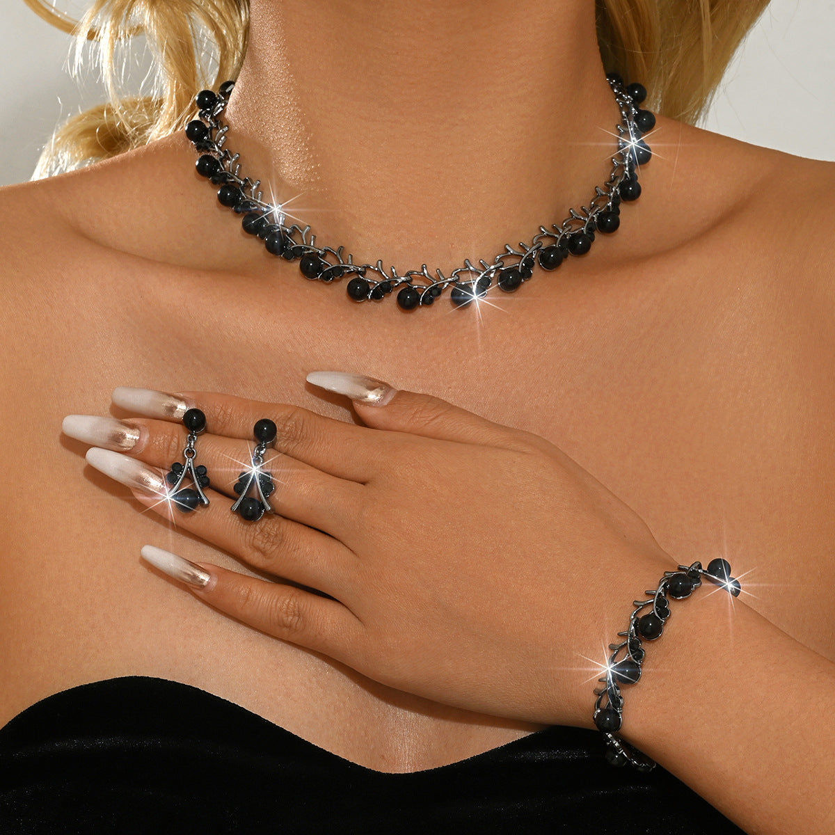 Popular Creative Pearl Alloy Bridal Three-piece Jewelry Set