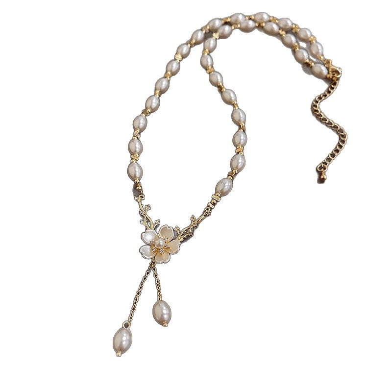 French Sweet Pearl Flower Design Light Luxury High-grade Fashion Necklace
