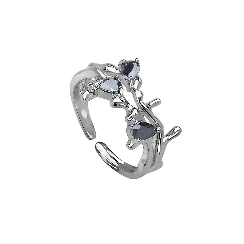 Women's Light Luxury Design Sense Niche Exquisite Cold Style Ring