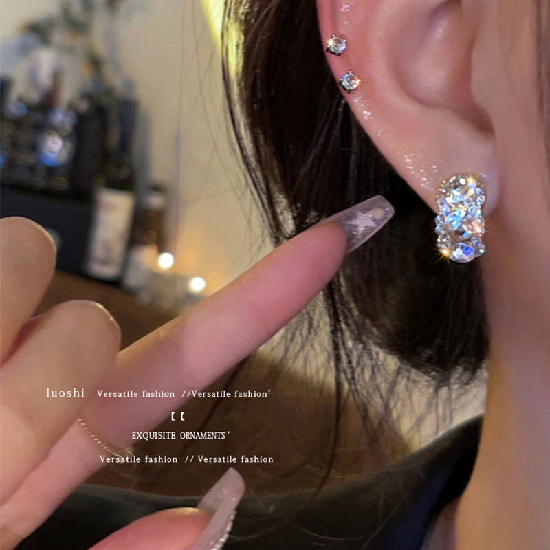 Women's Design Super Flash Fashion High-grade Retro Earrings