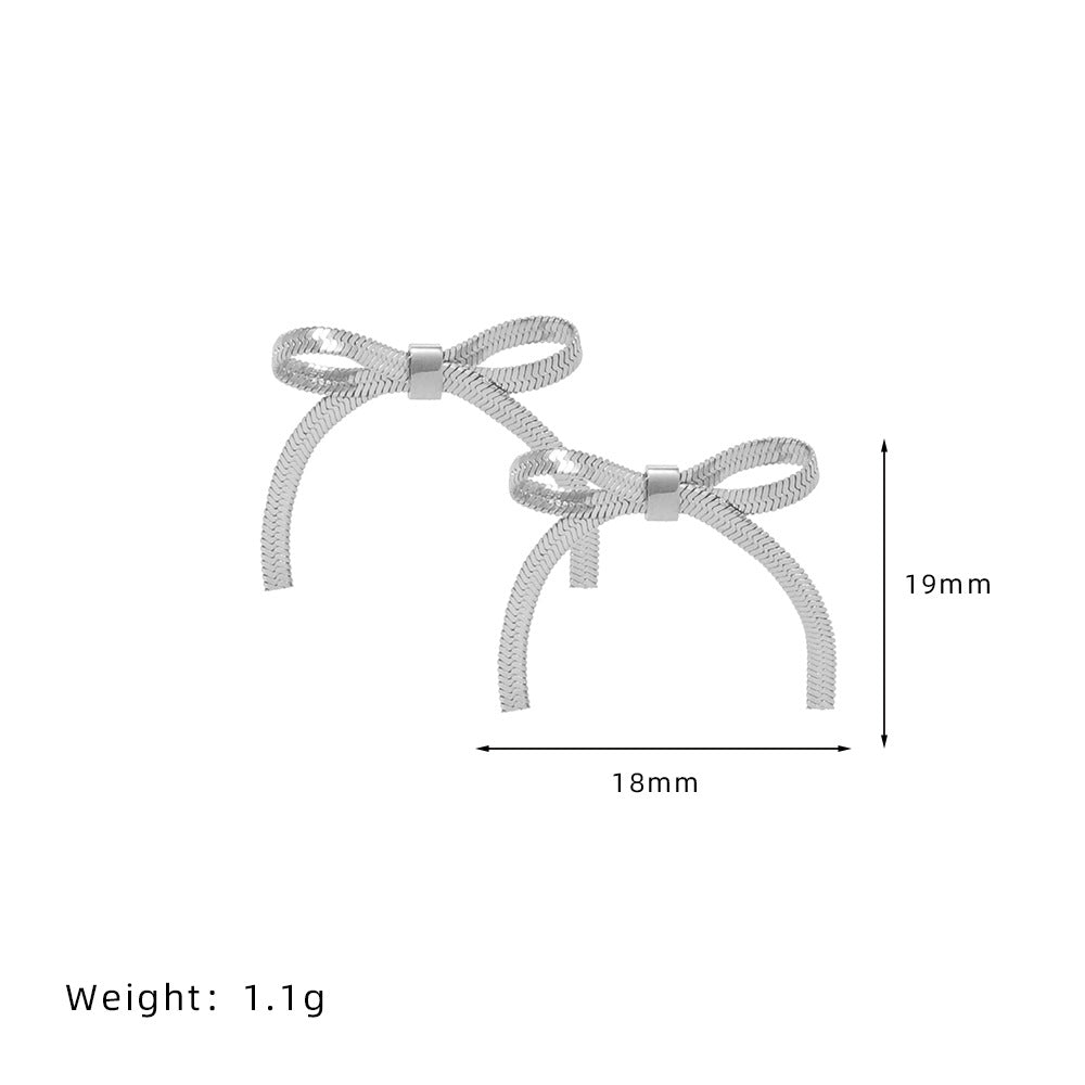 Soft Snake Bone Bow Bandage Ear Earrings