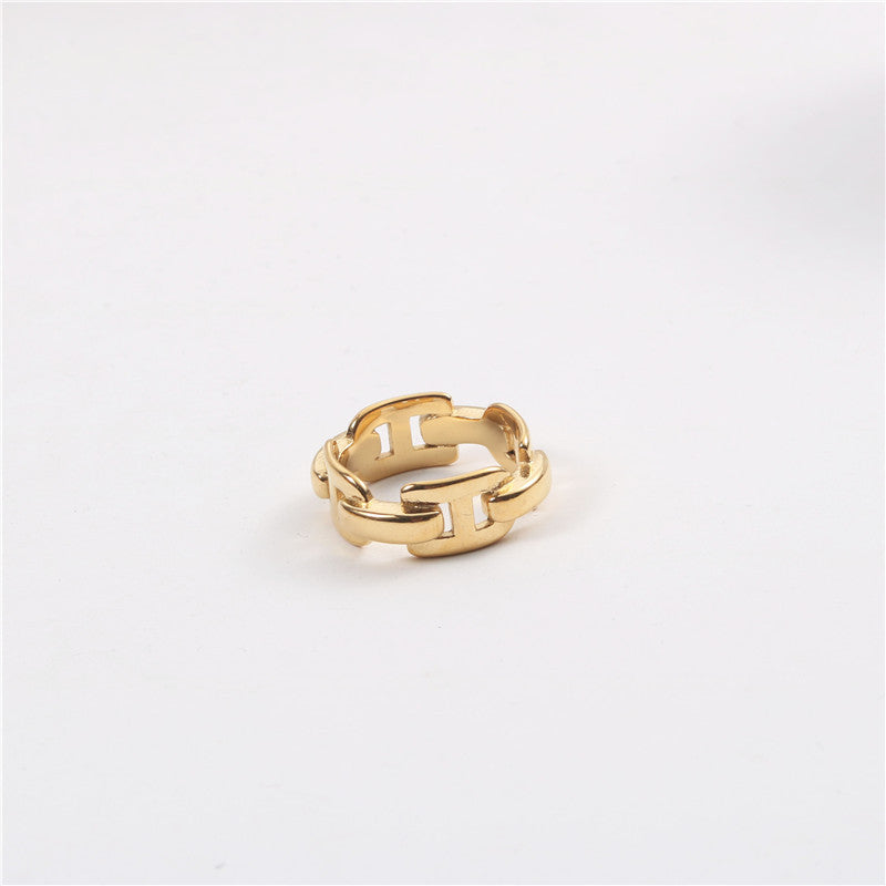 Women's Personalized Jewelry Chain Titanium Steel Gold-plated Bracelets