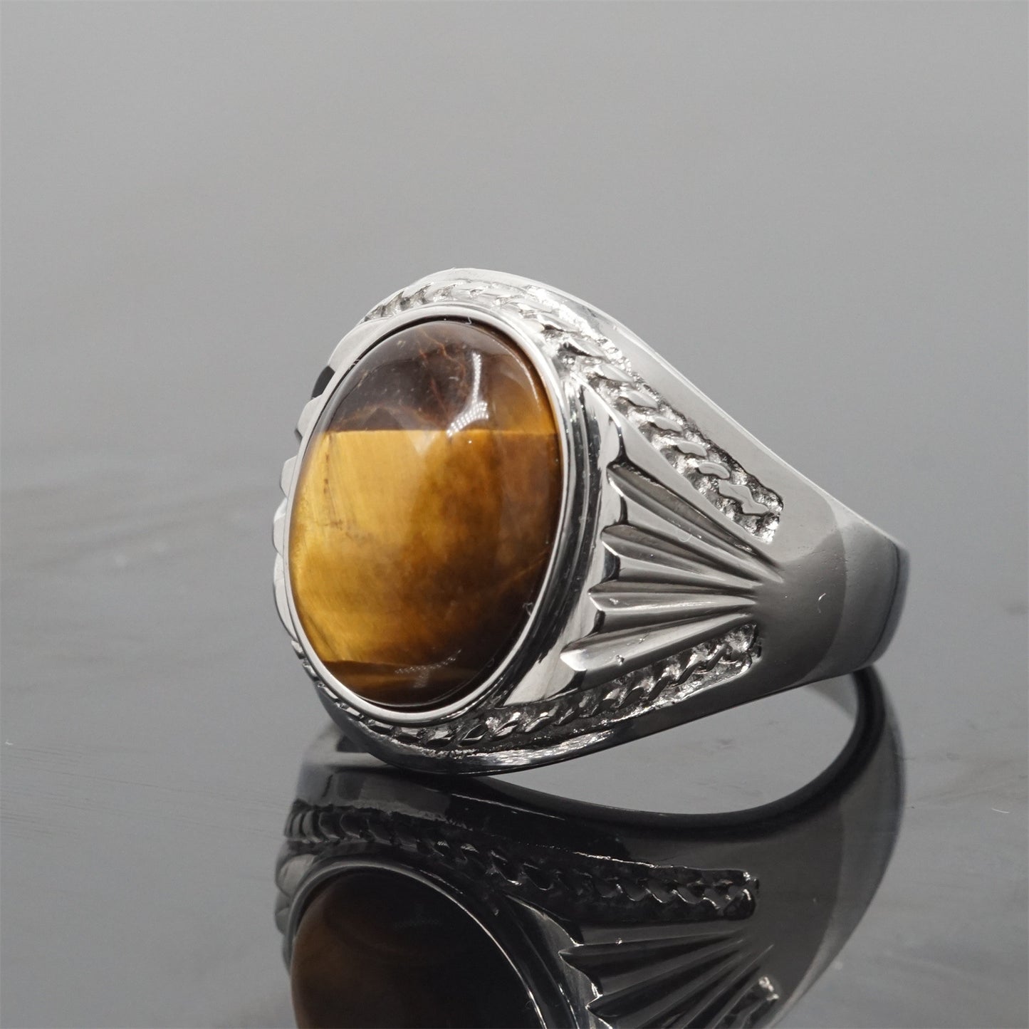 Women's & Men's Trendy Titanium Steel Inlaid Graceful Fashionable Rings