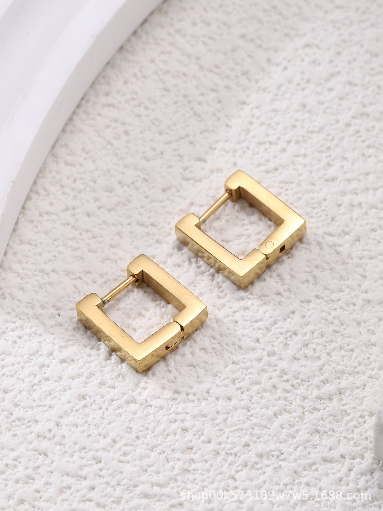 Trendy High-grade Titanium Steel Niche Sense Earrings