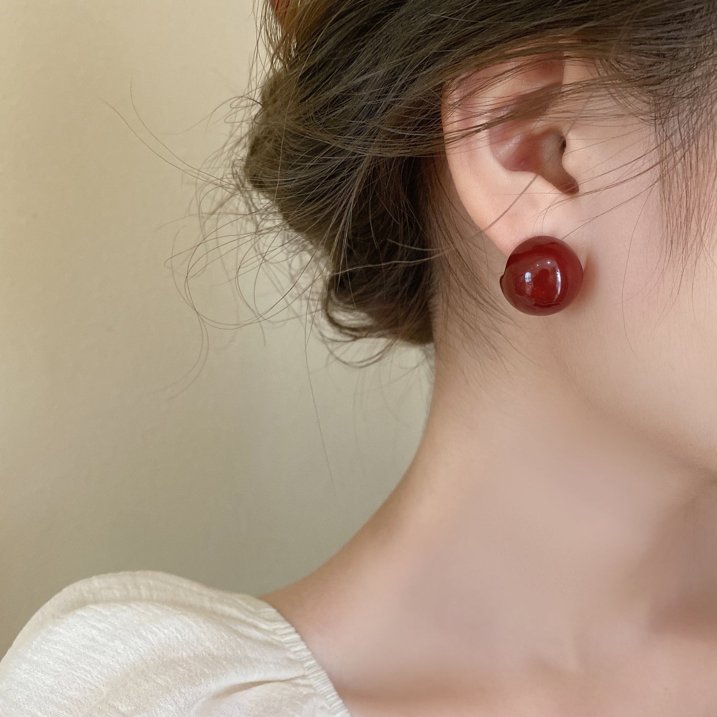Needle Elegance Retro Light Luxury Female Earrings