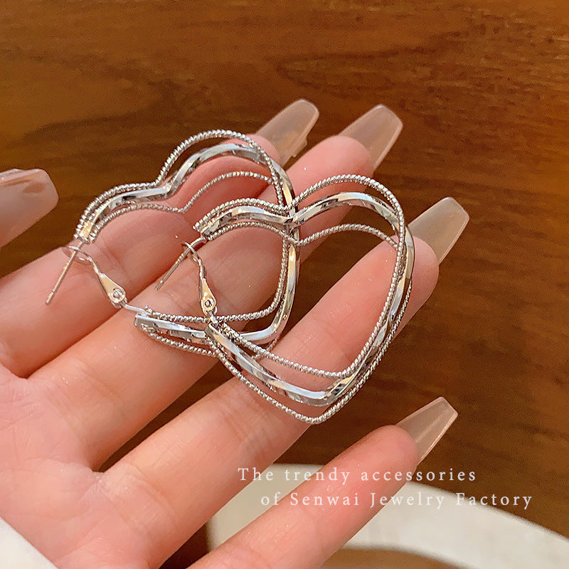 Love Hot Ear Niche Unique Design Earrings