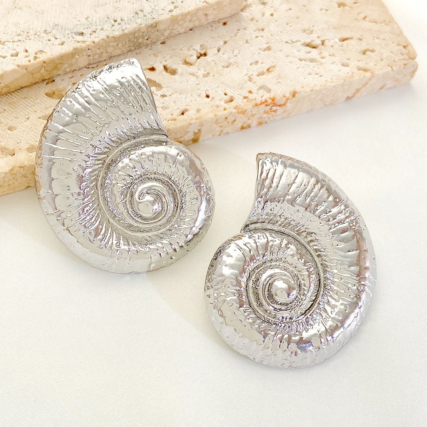 Beach Style Alloy Conch Female Retro Marine Earrings