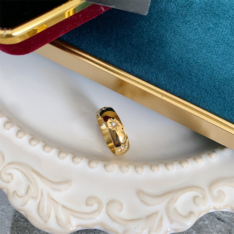 Titanium Steel Gold-plated Diamond Eight Awn Rings