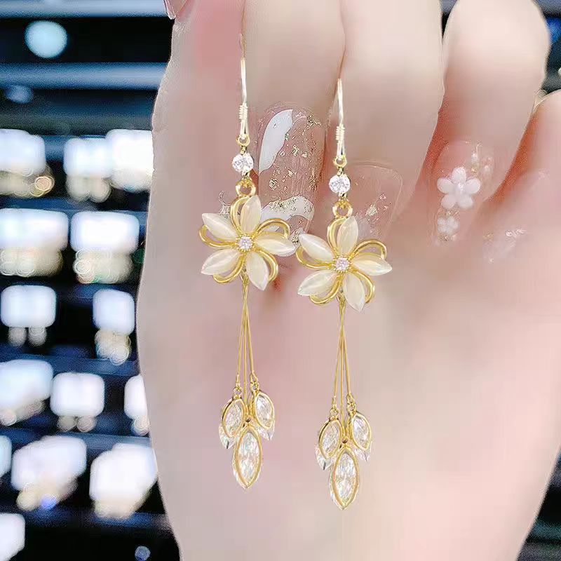 Women's Tassel High Sense Temperamental Long Eardrops Fashion Rings