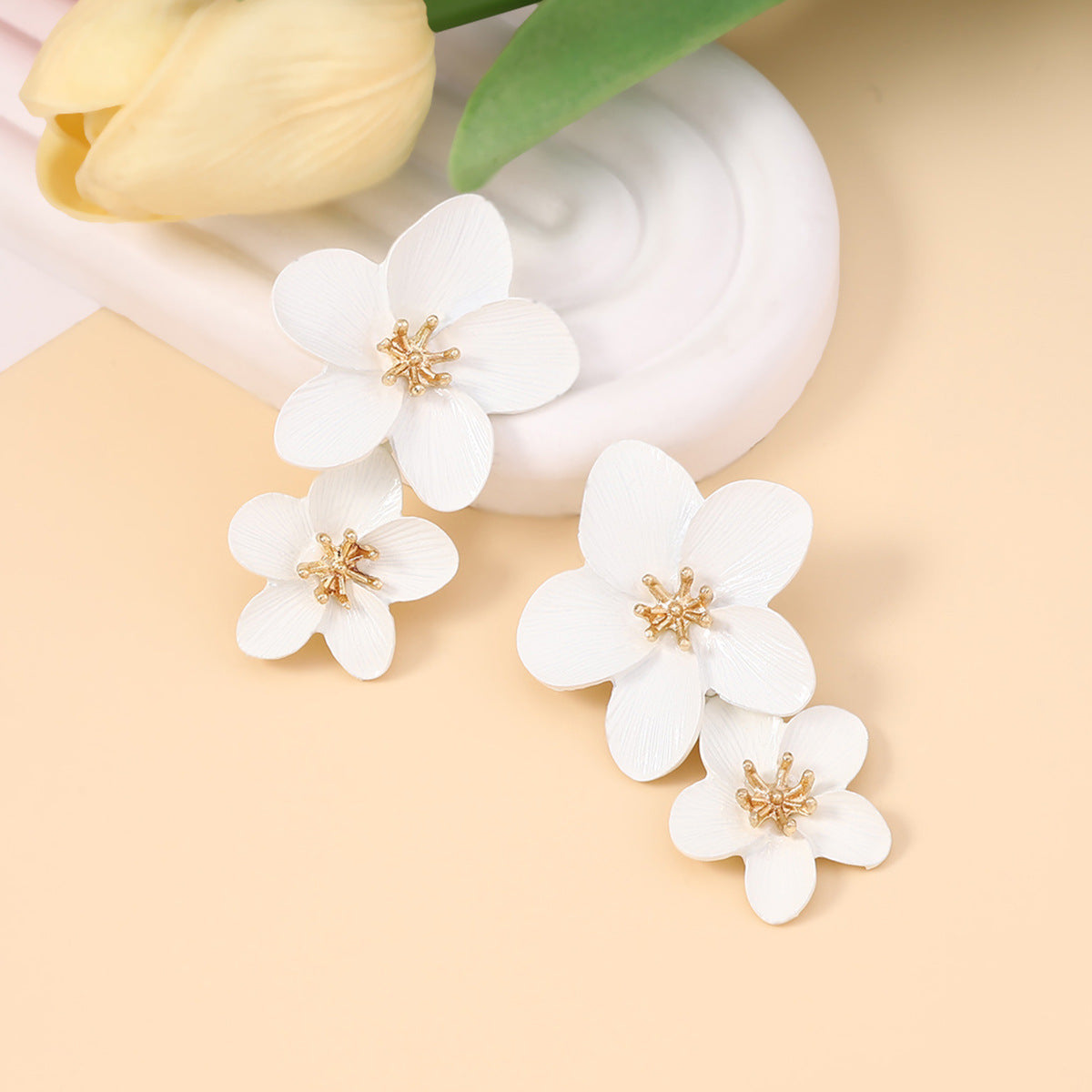 Fashion Enamel Fresh Three-dimensional Flower Versatile Simple Jewelry Set