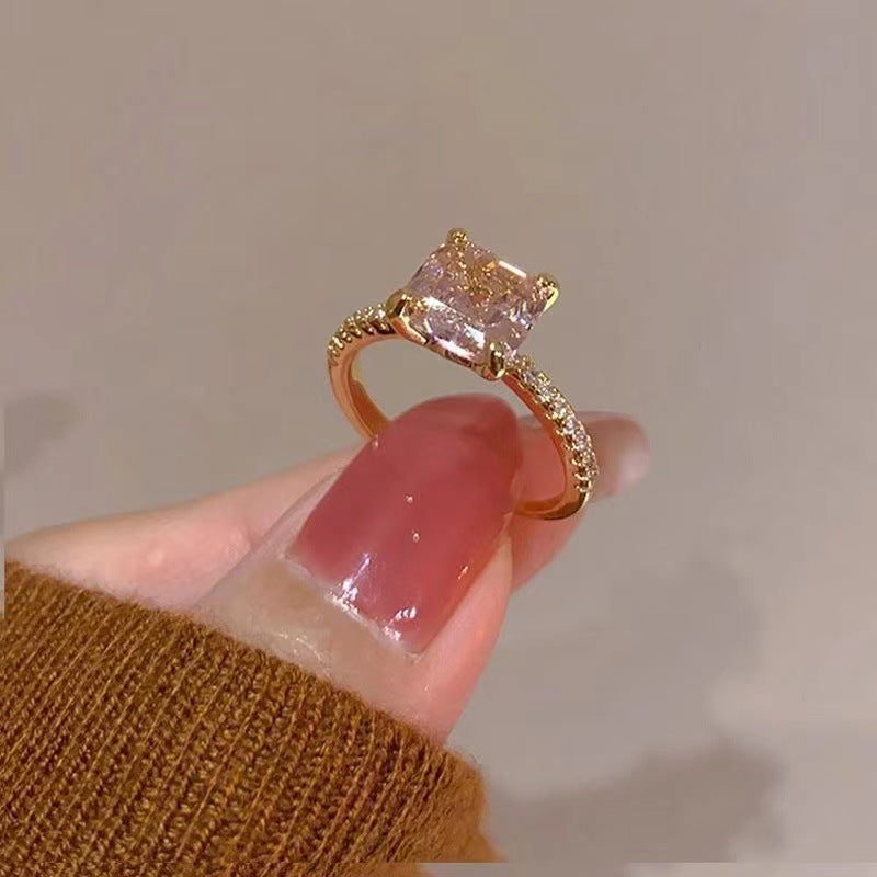 Female Design Zircon Little Finger Simple Rings