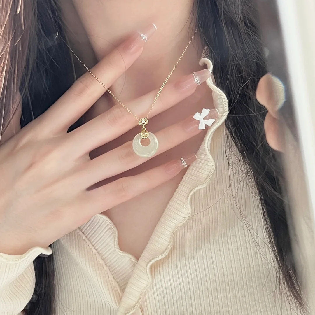 Women's Lucky Peace Buckle Personalized Cold Style Simple Design Necklaces