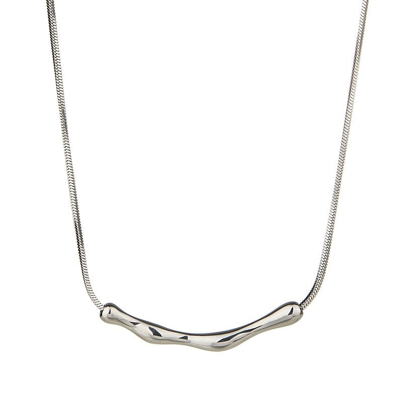 Irregular Metal Pleated Niche Design Clavicle Chain Cold Necklaces
