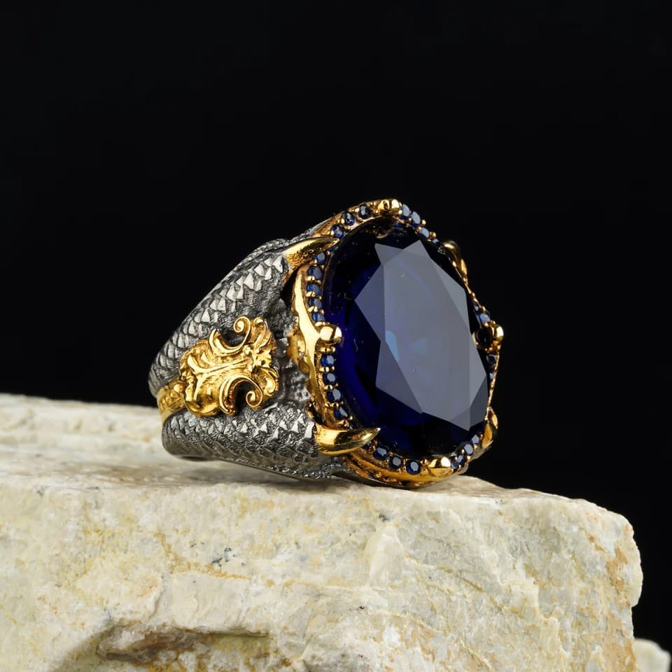 Men's Ornament Snakelike Winding Black Flat Gemstone Vintage Rings