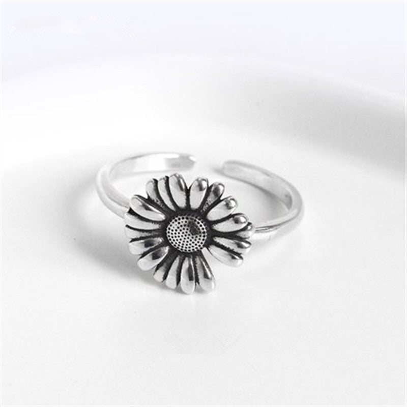 Retro Punk Distressed Snake Flower Personality Rings