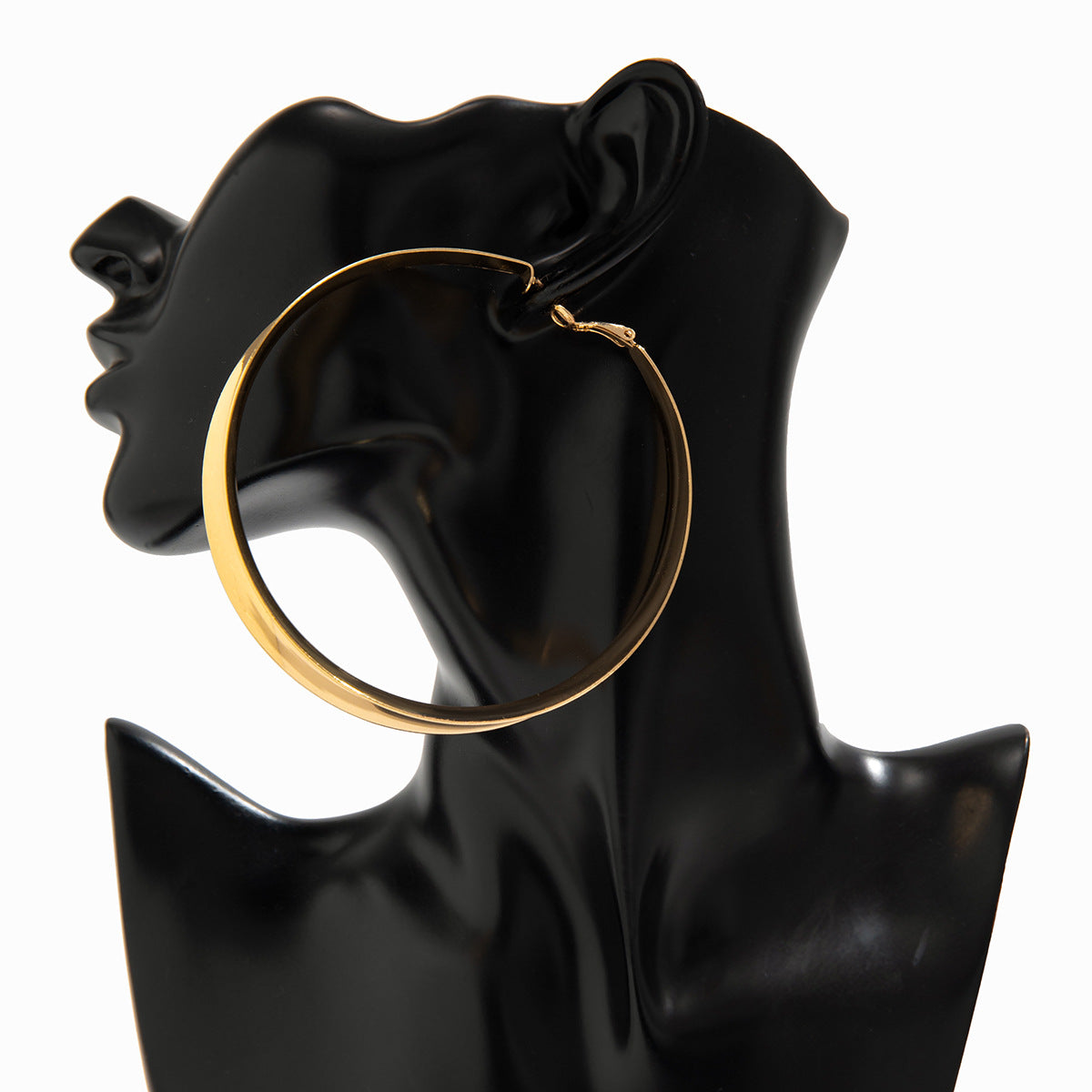 Metal Glossy Big Circle Female Fashion Show Earrings