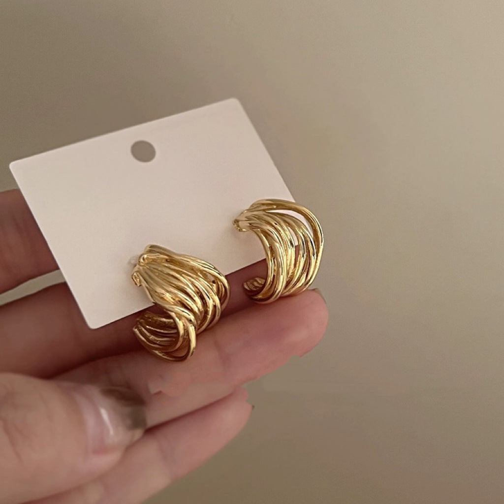 Geometric Butterfly Pearl Affordable Luxury Fashion Earrings