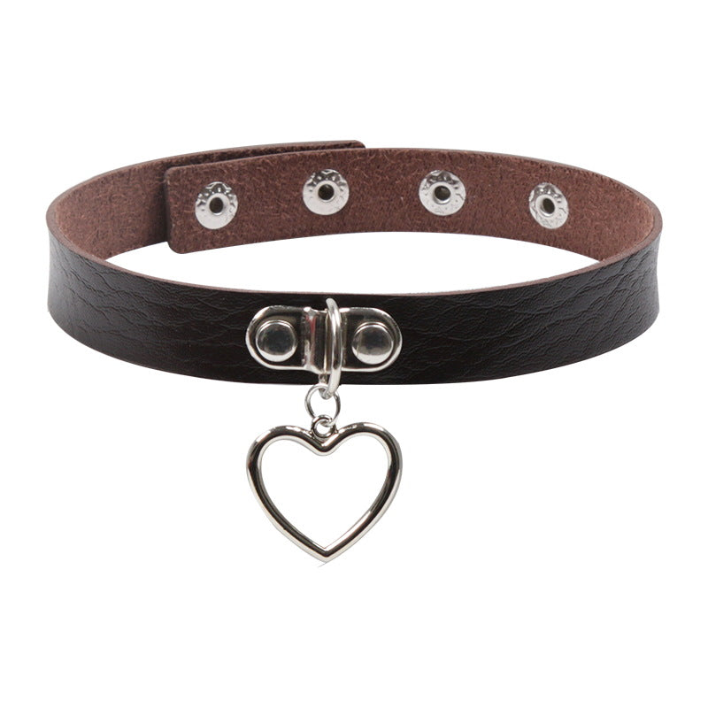 Soft Leather Love Heart Shaped Female Neckband Clavicle Necklaces