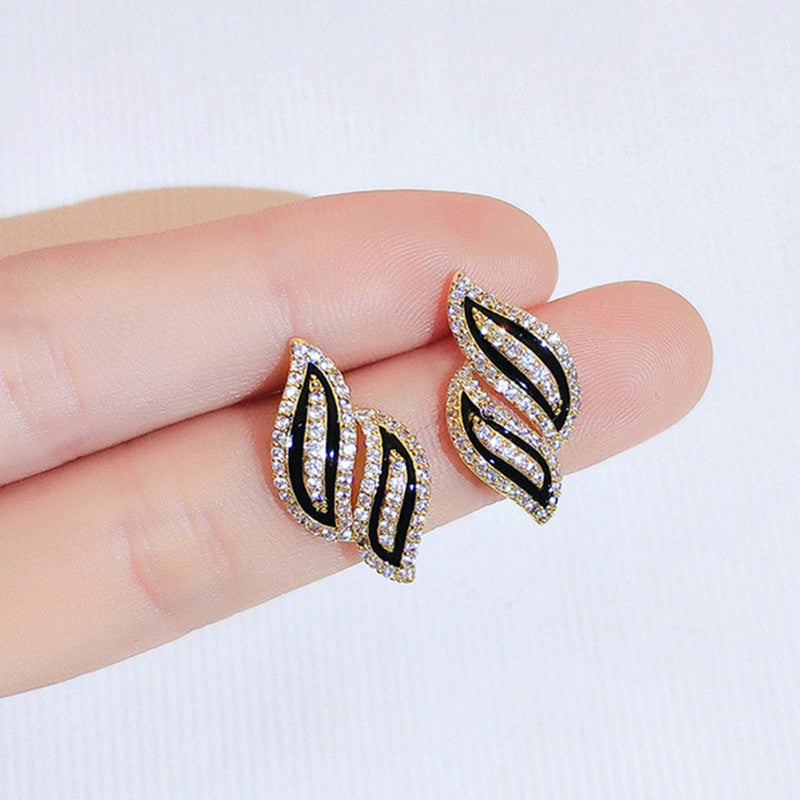 Fashion Simple Trend Face Slimming Graceful Personality Earrings