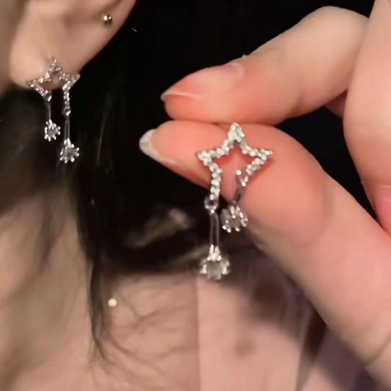 Needle Star Ear Female Niche High-grade Stud Earrings
